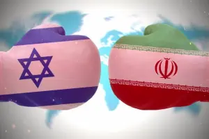 Iran–Israel Conflict Escalates: Airstrikes, Missile Retaliations, and Global Crisis Threats